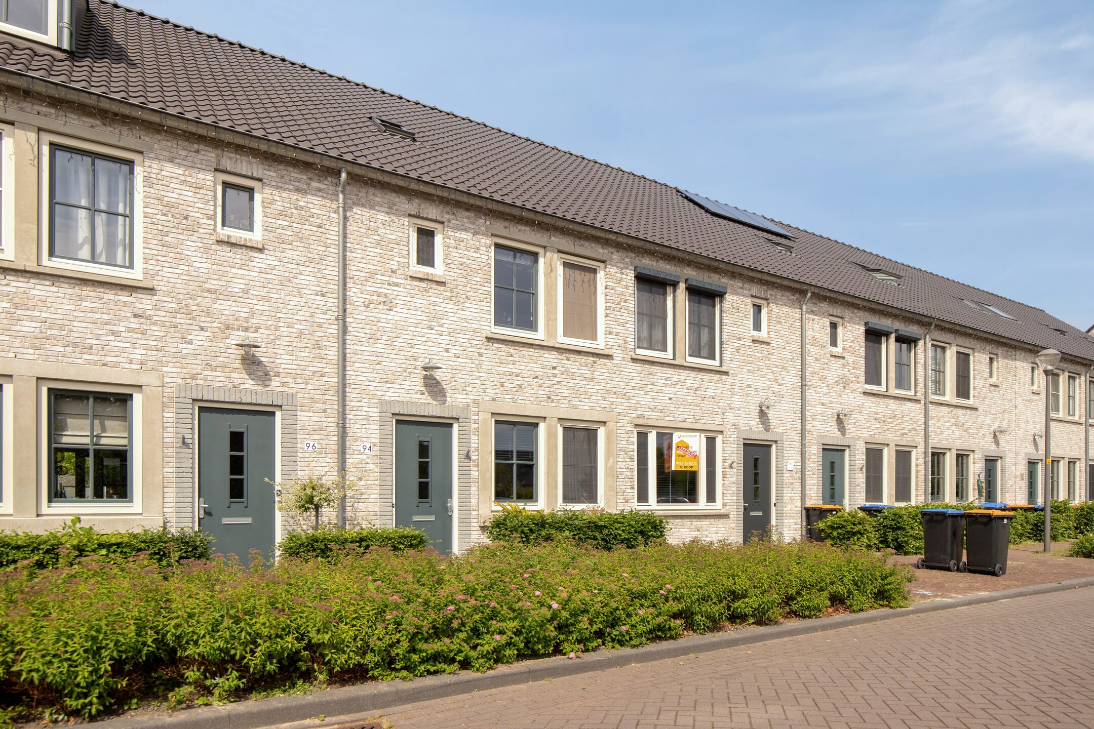 Woning aan de Land voor Water te Waddinxveen | 2295.00 EUR