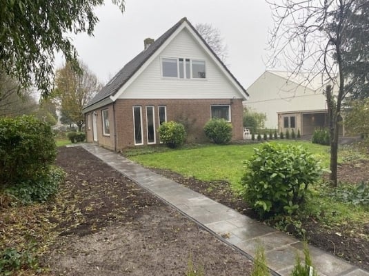 Woning aan de Meerlandenweg te Amstelveen | 4250.00 EUR
