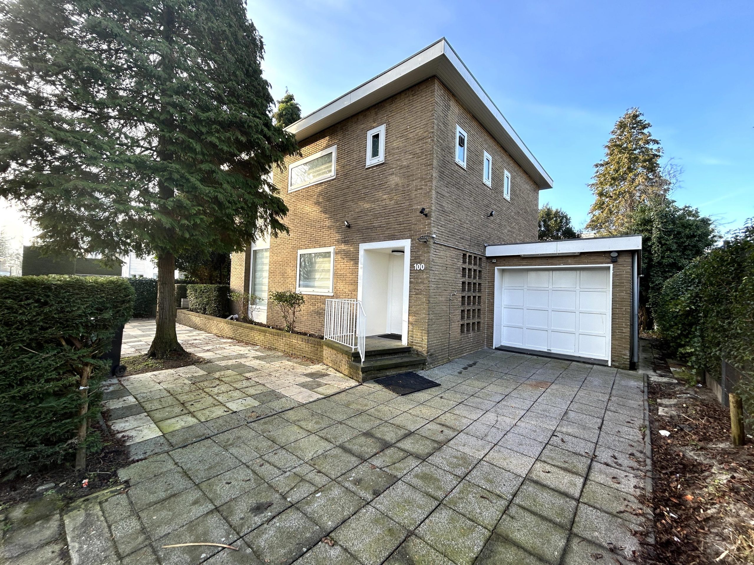 Woning aan de Minervalaan te Amsterdam | 7000.00 EUR