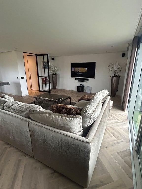 Woning aan de Salsastraat te Almere | 2500.00 EUR
