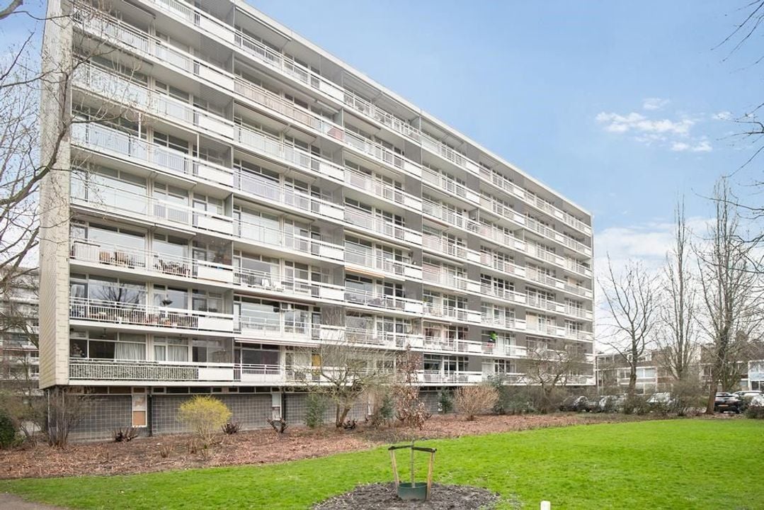 Woning aan de Schouwenselaan te Amstelveen | 2750.00 EUR