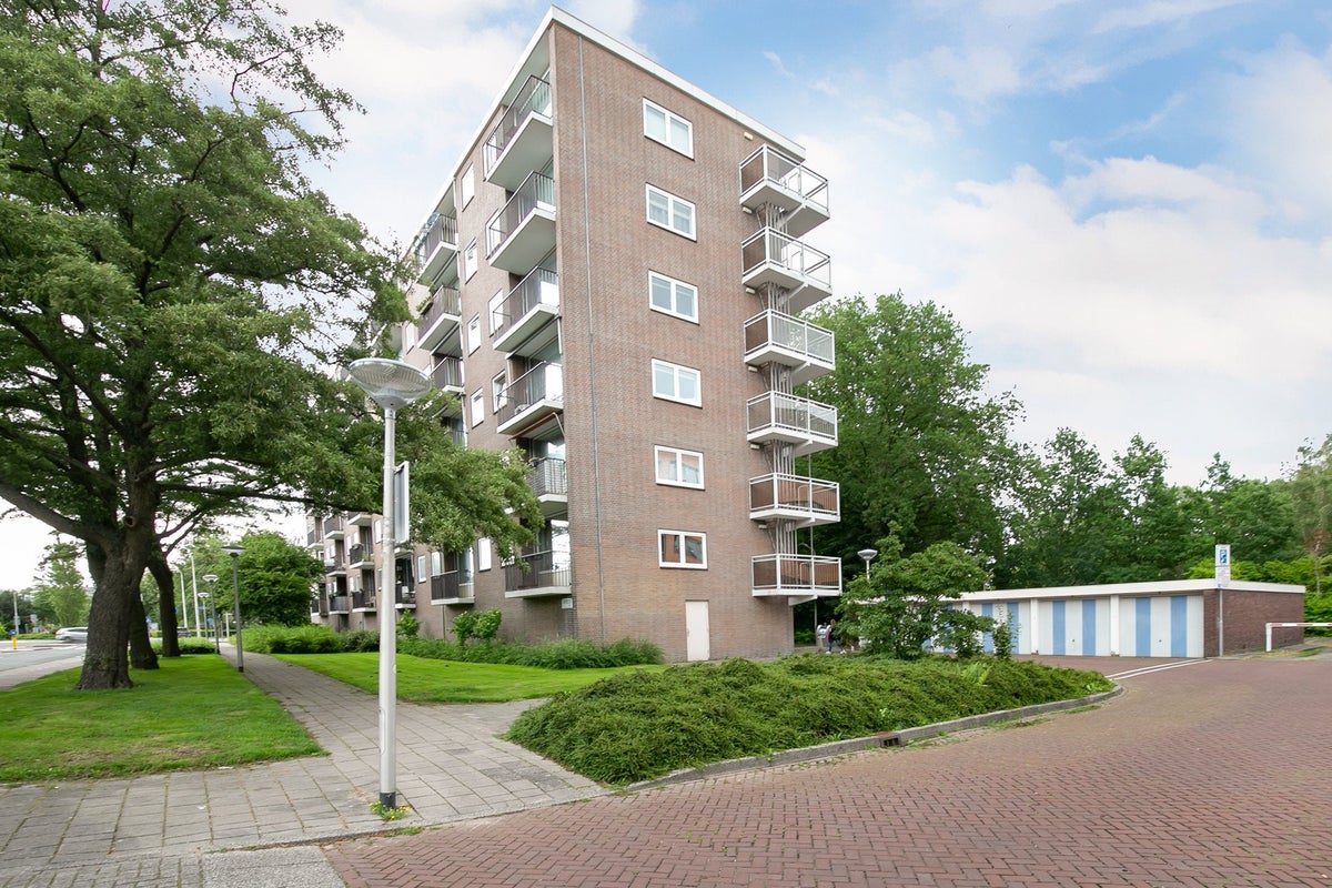 Mr. G. Groen van Prinstererlaan – appartement – Amstelveen | 2250.00 EUR