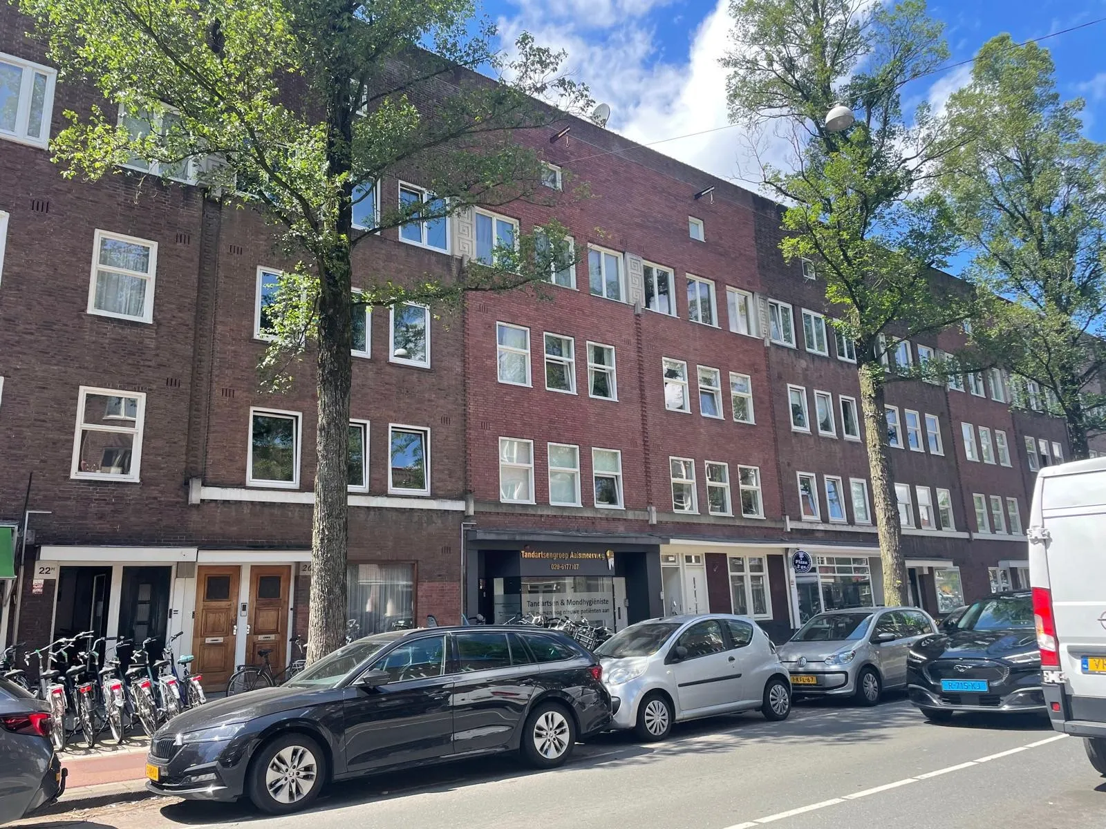 Woning aan de Aalsmeerweg te Amsterdam | 2750.00 EUR
