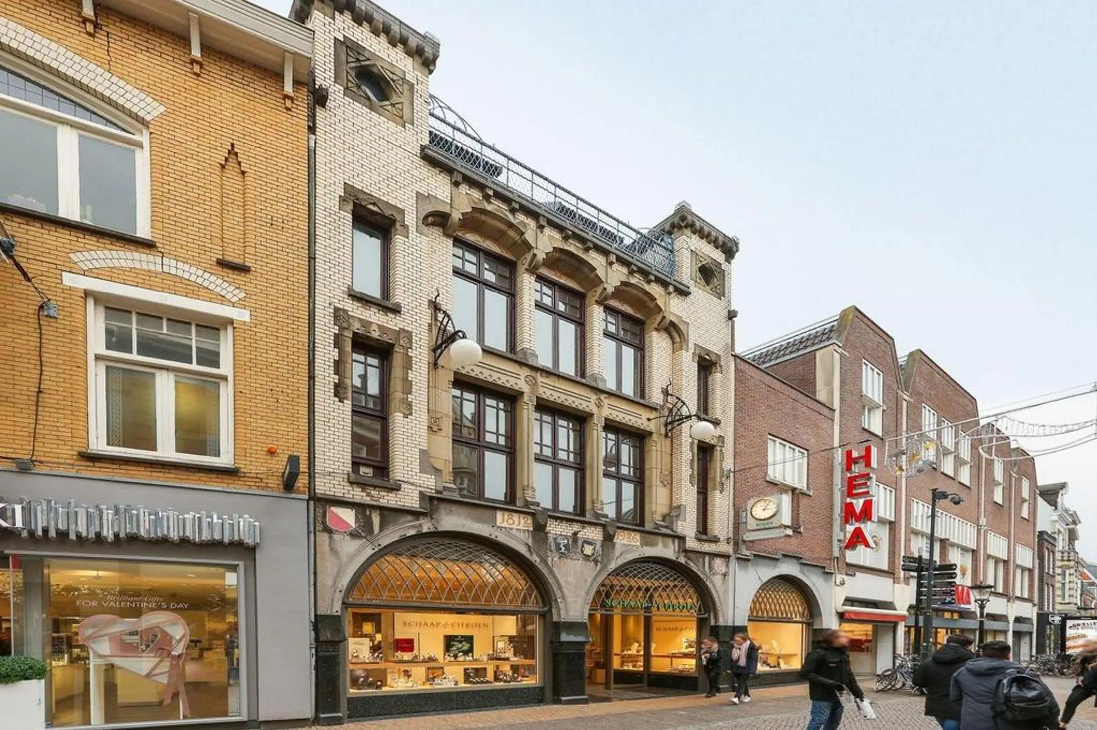 Appartement aan de Bakkerstraat in Utrecht | 125 m² |  €2250.00 p/m