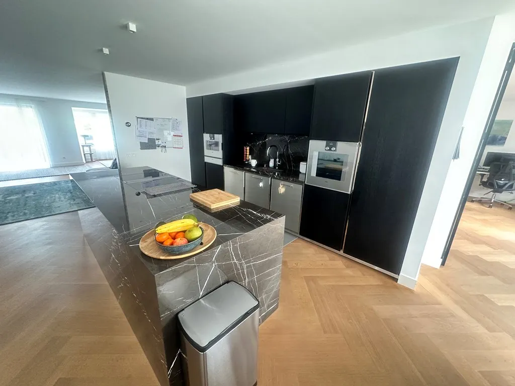 Woning aan de Catharina van Renneslaan te Amstelveen | 5500.00 EUR