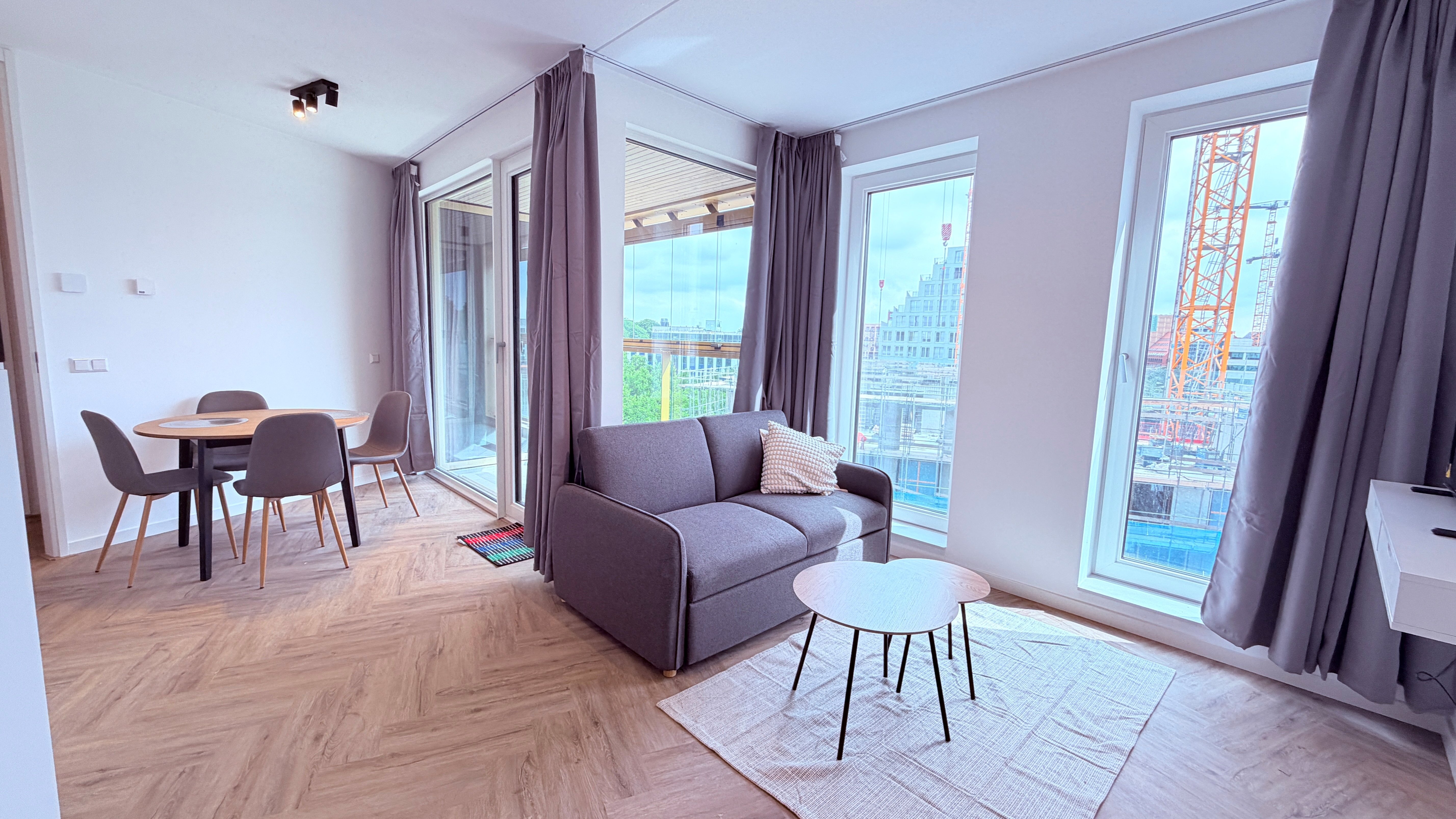Appartement aan de Eiffelstraat in Hoofddorp | 48 m² | €2150.00 p/m