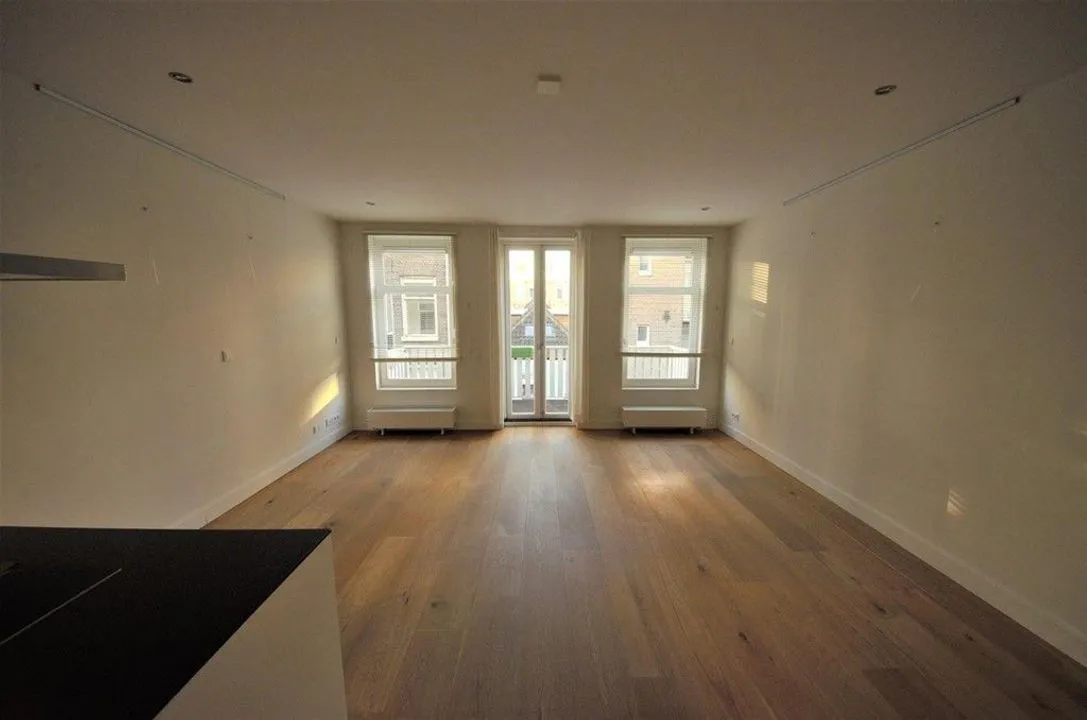 Woning aan de Govert Flinckstraat te Amsterdam | 3000.00 EUR