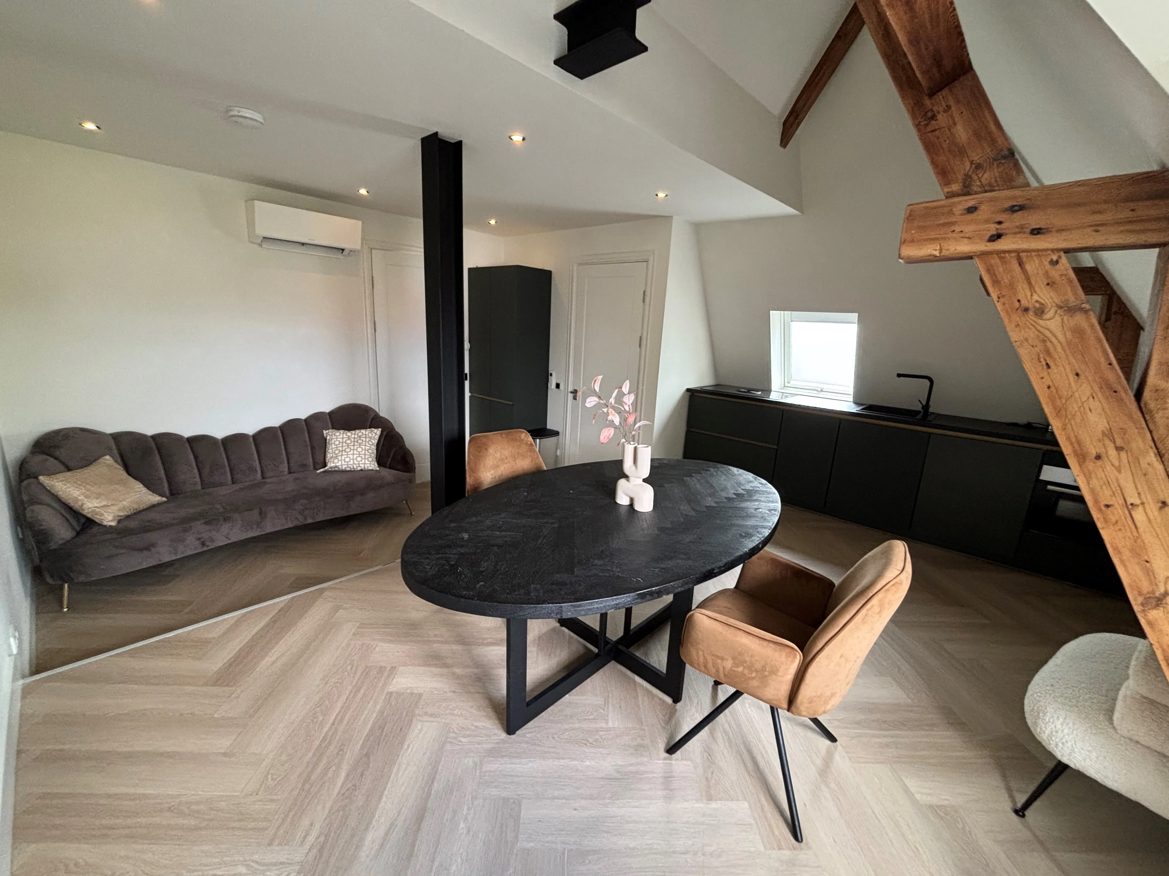 Woning aan de Herengracht te Muiden | 3600.00 EUR
