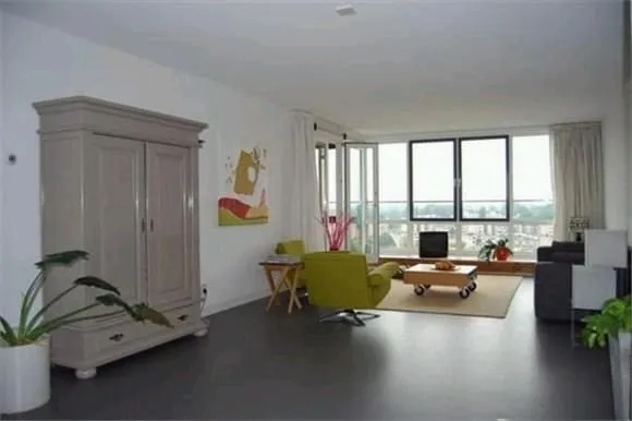 Woning aan de Jacques Veltmanstraat te Amsterdam | 2750.00 EUR