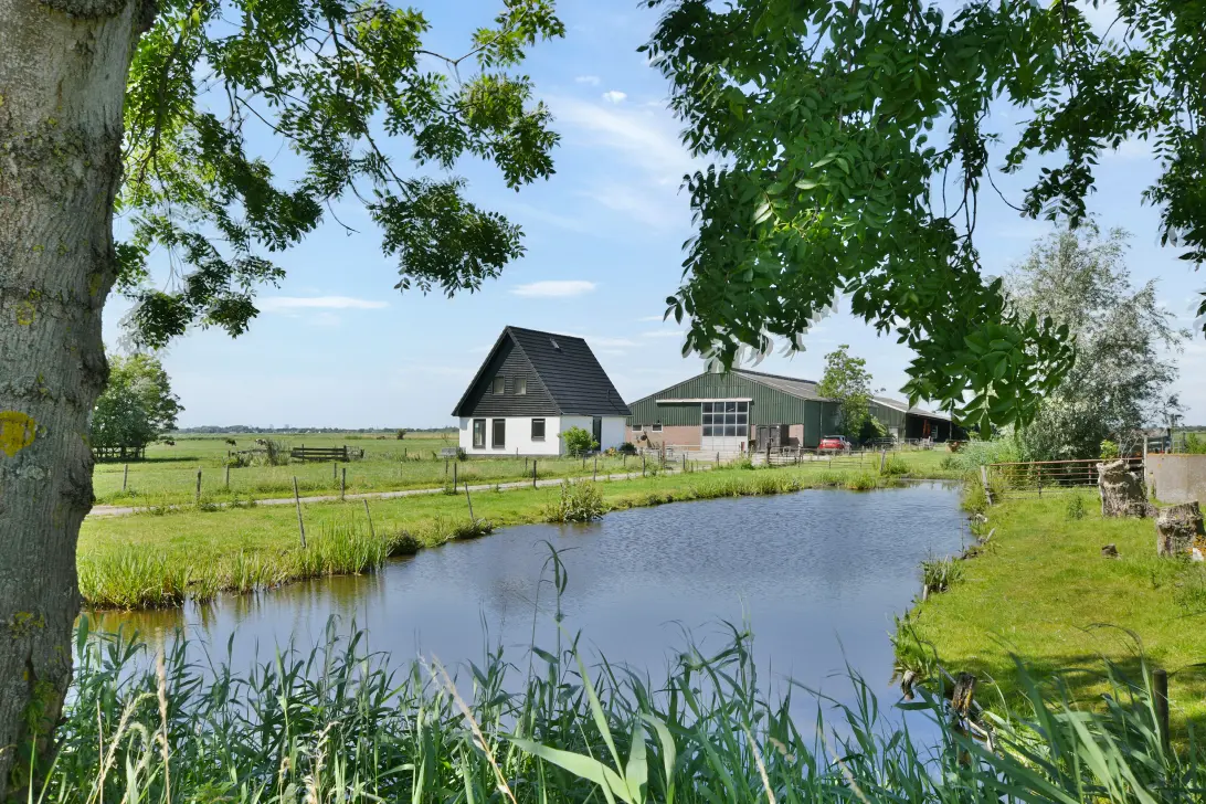Woning aan de Kanaalweg te Landsmeer | 2950.00 EUR