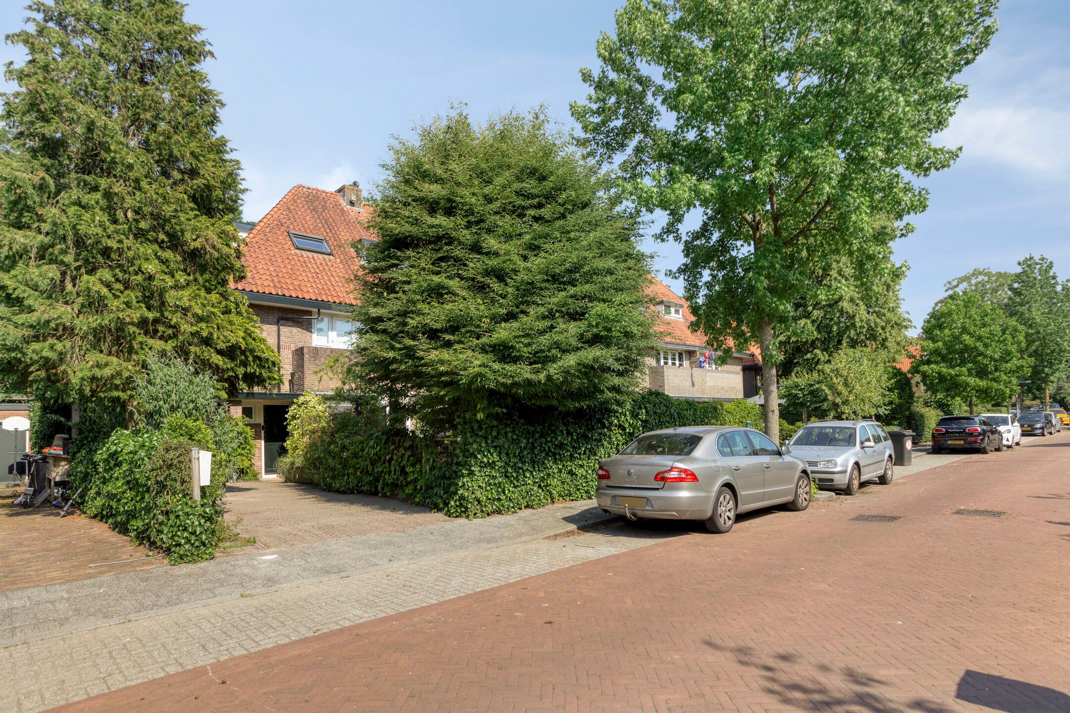 Woning aan de Lothariuslaan te Bussum | 3500.00 EUR