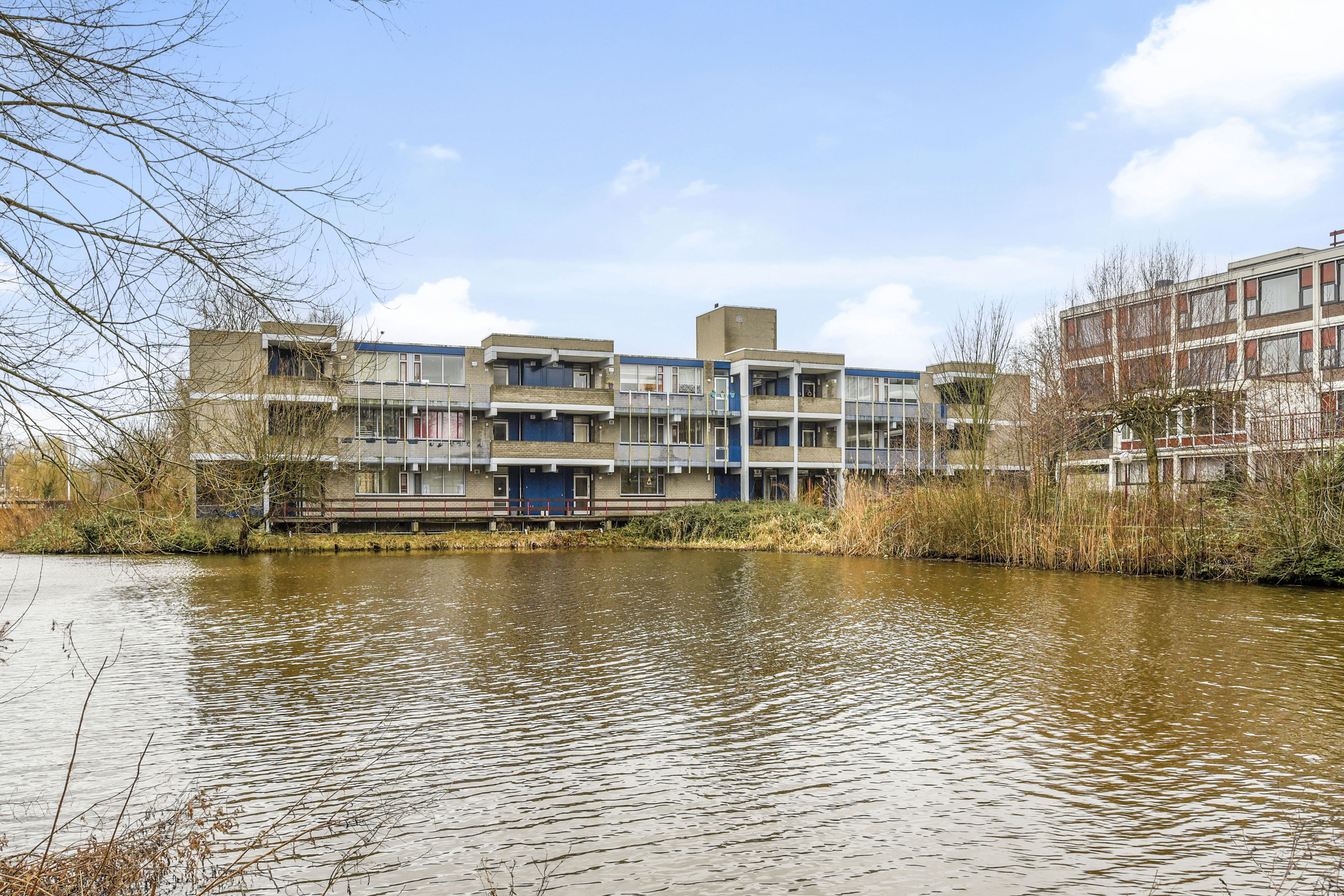 Woning aan de Lunaweg te Duivendrecht | 828.00 EUR