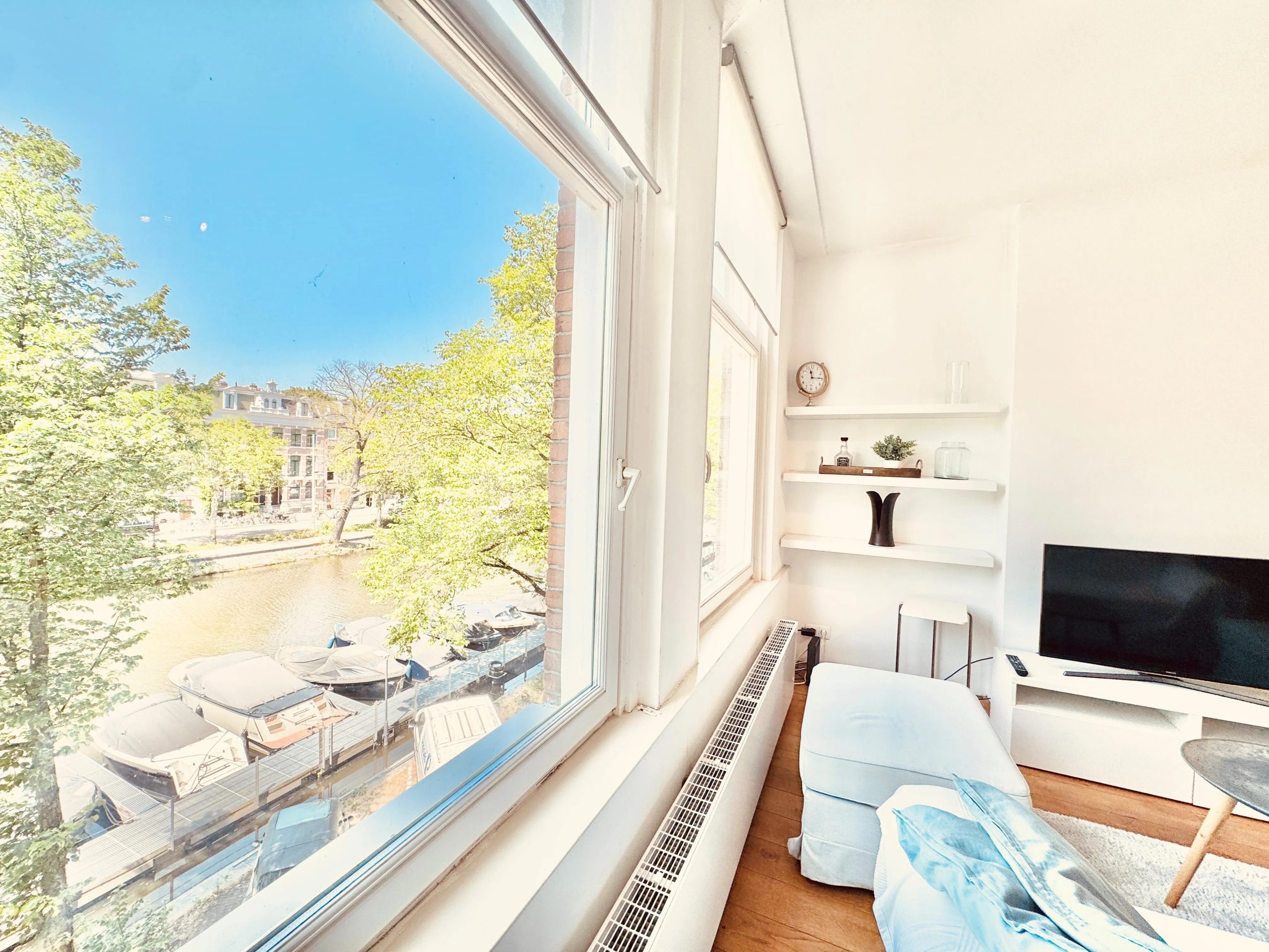 Woning aan de Marnixkade te Amsterdam | 2495.00 EUR