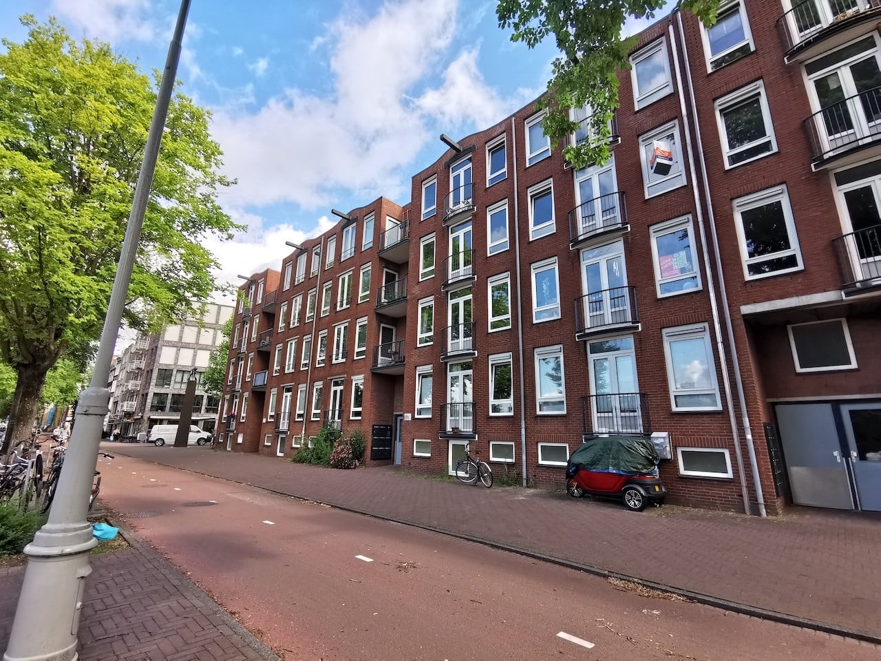 Woning aan de Oostenburgergracht te Amsterdam | 2300.00 EUR