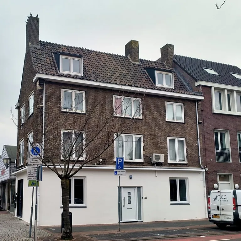 Woning aan de Rijksweg Centrum te Geleen | 1300.00 EUR
