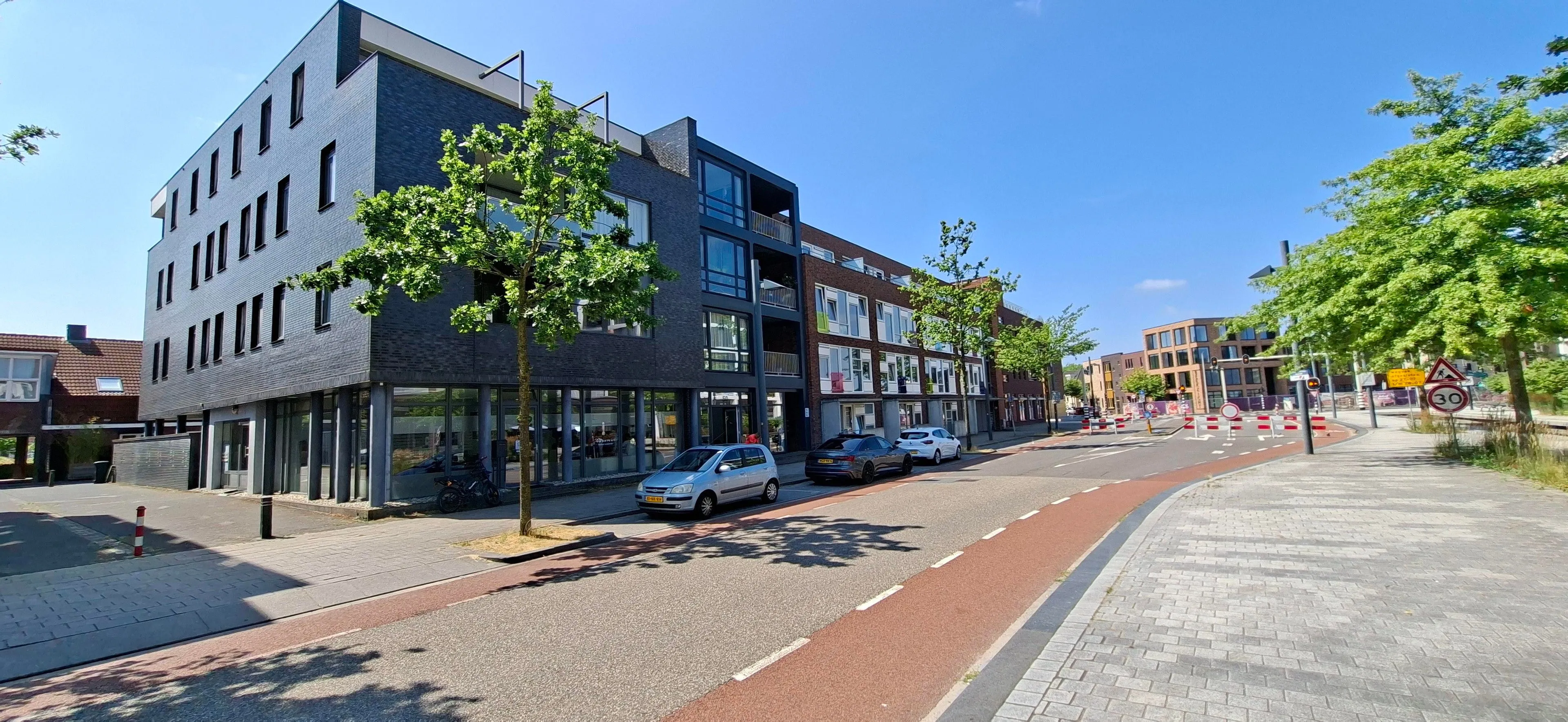 Woning aan de Roomweg te Enschede | 2350.00 EUR