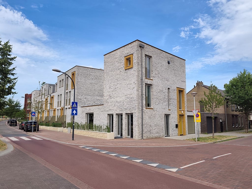 Woning aan de Schepen Roosenstraat te Maastricht | 3385.00 EUR