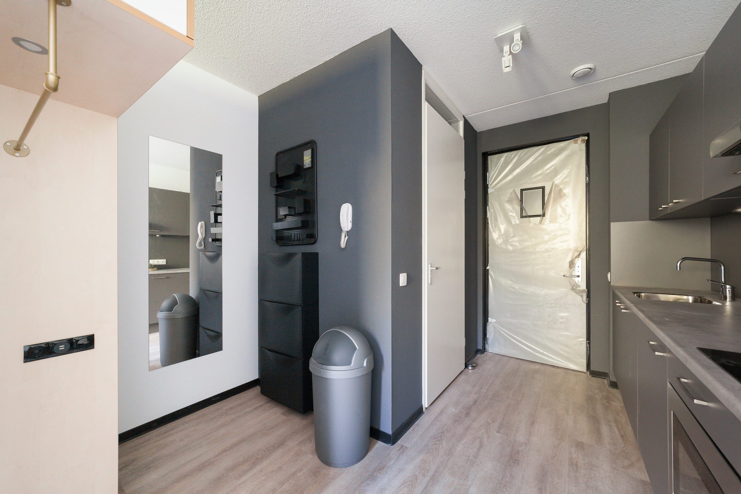 Studio aan de Teteringsedijk in Breda | 21 m² |  €1073.00 p/m