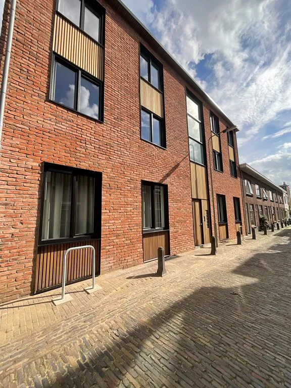 Appartement aan de West-Peterstraat in Arnhem | 65 m² |  €1750.00 p/m